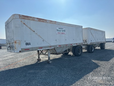 1980 Fruehauf 22 ft T/A Grain Trailer
