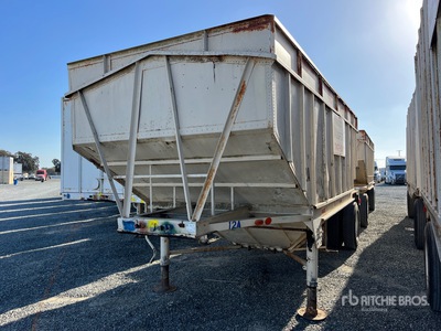 Fruehauf S/A Lead Hopper Bottom Rimorchio per granaglie