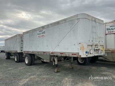 1980 Fruehauf 23 ft 2 in S/A Rimorchio per granaglie