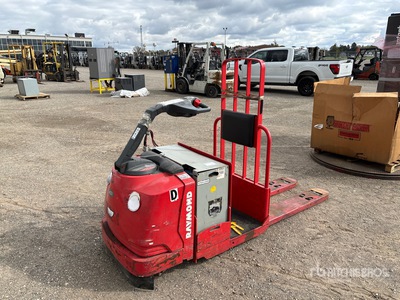 Raymond 8500 6000 lb Electric Pallet Jack
