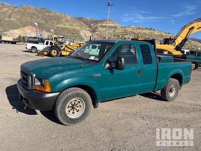 2000 Ford F-250 4x2 Extended Cab Pickup