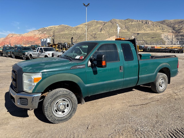 2015 Ford F-250 4x4 Extended Cab Pickup