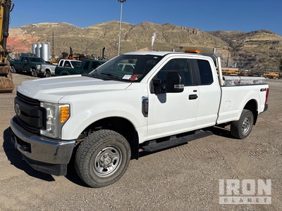 2017 Ford F-250 4x4 Extended Cab Pickup
