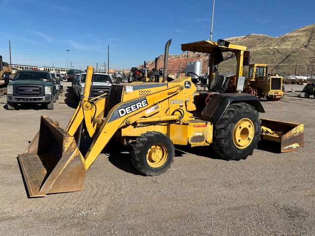 2006 John Deere 210LE 4x4 Landscape Loader