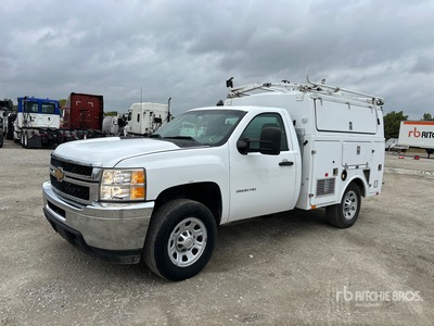 2012 Chevrolet Silverado 2500HD 4x2 Utility Truck