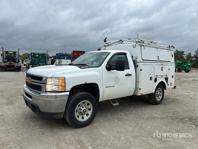 2012 Chevrolet Silverado 2500HD 4x2 Utility Truck