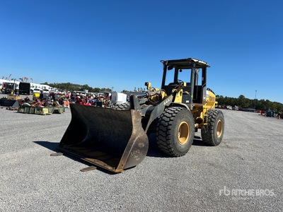 2006 John Deere 444J Pala gommata