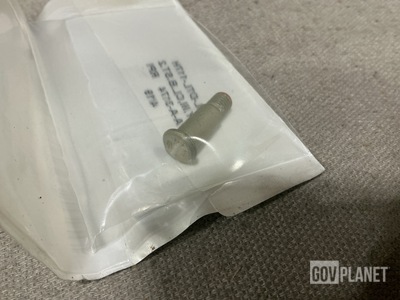 (351) Boeing BACB30VT8K9Y Pin-Rivets