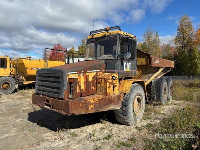 1995 Cat D250E Articulated Dump Truck