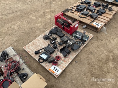 Quantity of (8) Radios