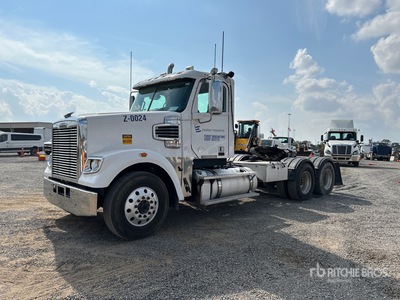 2015 Freightliner Coronado 122 6x4 Cabeza Tractora Cabina Corta