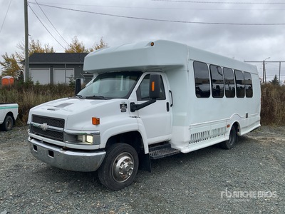 2007 Chevrolet C45C4V 4x2 21-Seat Crew Carrier Bus