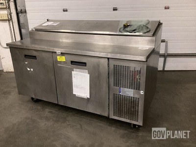 Randell 8268N Refrigerated Raised Rail Prep Table