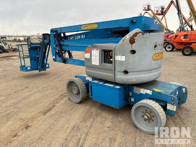 ELEVADOR ARTICULADO 2014 GENIE Z4023NRJ
