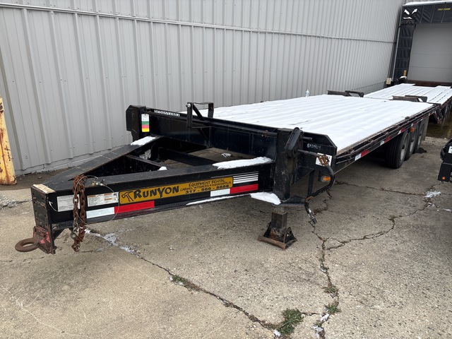 2018 Cornelius 20+5 25 ft Tri/A Equipment Trailer