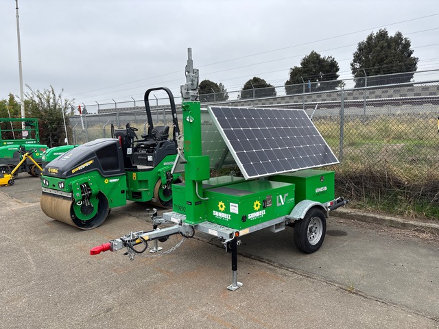 2020 (unverified) Live View V2MM S/A Solar Security Trailer