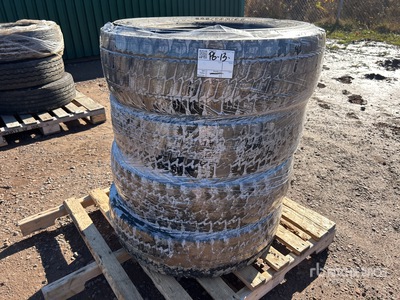 Quantity of (4) إطارات المعدات