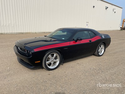 2012 Dodge Challenger RT Automovil