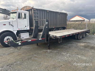 2011 Snake River 23 ft T/A Equipment Trailer