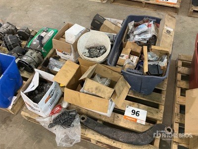 Quantity of Chainsaw Parts Pièces diverses