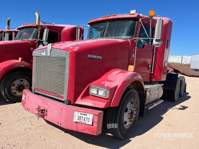 2010 Kenworth T800 6x4 T/A Day Cab Truck Tractor