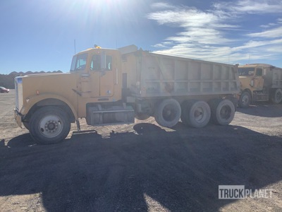 1995 Freightliner Long Conv 6x4 T/A Dump Truck
