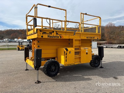 2013 Haulotte HS5388RT 4x4 Diesel Elevador de tijera