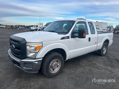 2015 Ford F-250 XL 4x2 Extended Cab Pickup
