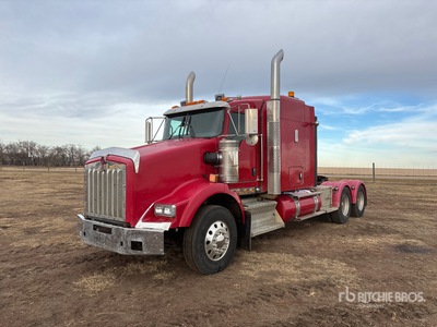 2016 Kenworth T800 6x4 Cabeza Tractora Cabina Dormitorio