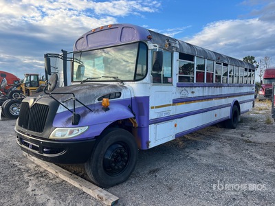 2005 International 3000 4x2 42-Seat School Autobus