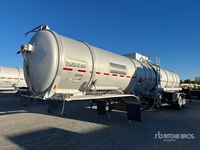 2011 Stephens MC407 8400 gal T/A Remorque citerne