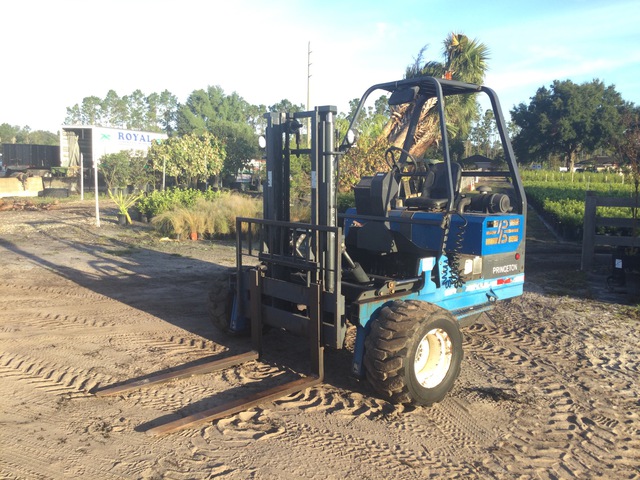 2007 Princeton PB50 5000 lb 3x3 Truck Mounted Forklift