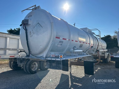 2011 Stephens 8400 gal T/A Tanker Trailer