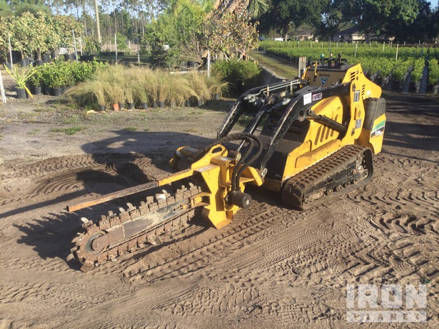 MINI CARGADOR SOBRE ORUGAS COMPACTO 2016 VERMEER S725TX