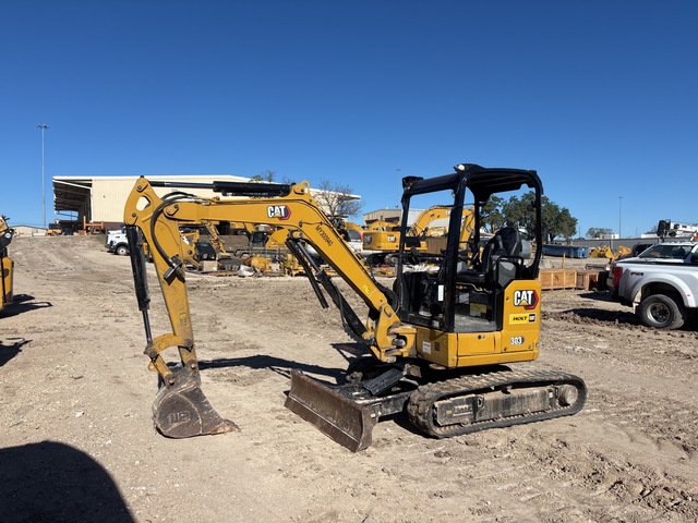 2022 Cat 303 CR Mini Excavator 2022 Cat 303 CR Mini Excavator