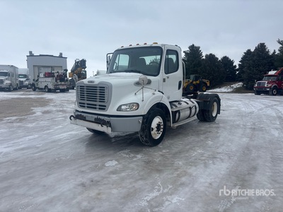 2016 Freightliner M2 112 4x2 تراكتور شاحنة (أحادي المحور)