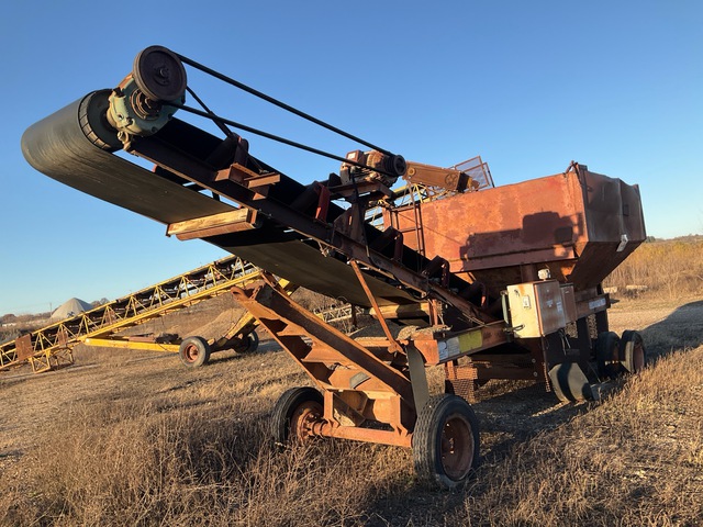 Universal 20 YD Port Bin Unit 2 ft x 4 ft Aggregate Surge Bin Universal 20 YD Port Bin Unit 2 ft x 4 ft Aggregate Surge Bin