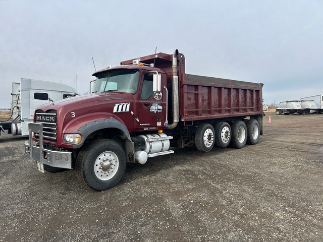 2008 Mack GU713 10x4 Quad/A Dump Truck