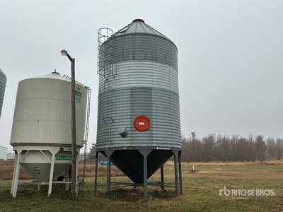 Behlen +/- 3000 bu 3 Ring Hopper Trémie à grains