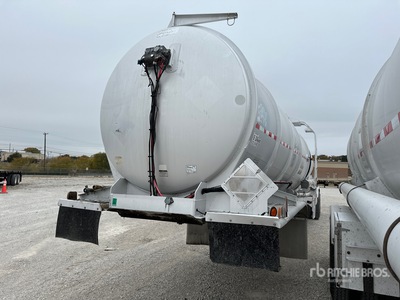 2013 Polar Tank MC407 9240 gal T/A Tanker Trailer