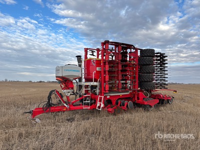 2018 Pottinger Terrasem C8 26 ft 3 in Seminatrice pneumatica ad aria