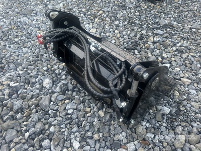 2025 GIYI GY-XKH39F Multi-Purpose Mini Godet pour Skid Steer (Unused)