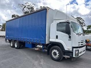 Curtain Side Trucks