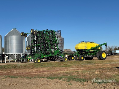 2012 John Deere 1835 60 ft Air Drill