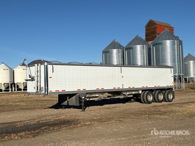 2012 Timpte Super Hopper 45 ft Tri/A Grain Trailer
