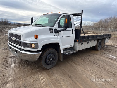 2005 Chevrolet Kodiak 4500 4x2 Flatbed Truck