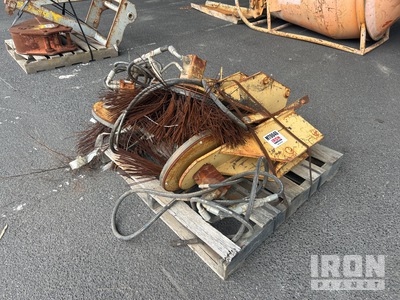 Quantity of Steel Gutter Sweepers Varios