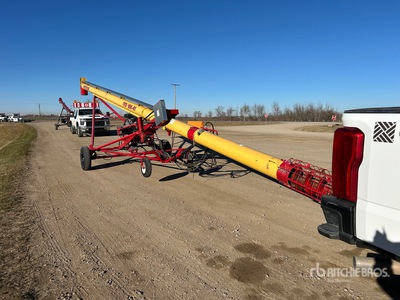 2015 Westfield TFX2 10 in x 41 ft Grain Auger