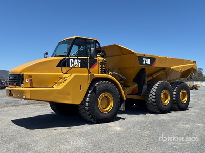 2006 Cat 740 Articulated Dump Truck