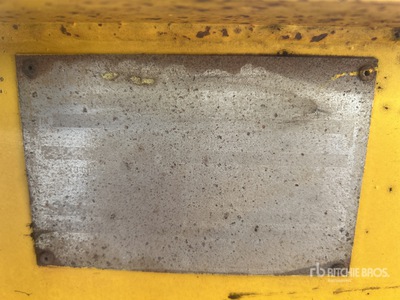 2011 Graham Lusty 6.6 m Tri/A B-Double Lead Side Dump Trailer